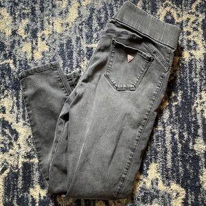 Women’s Guess jeggings size large